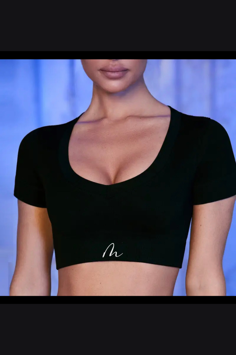TOP DEPORTIVO MANGA CORTA COD028