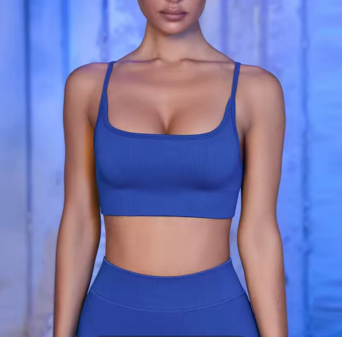 TOP DEPORTIVO SIN COSTURAS COD 028