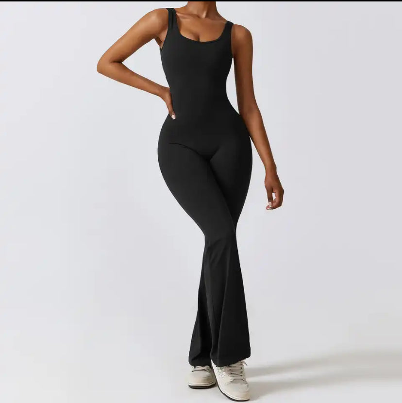 JUMPSUIT DEPORTIVO PUSH UP FLARE V  COD 575