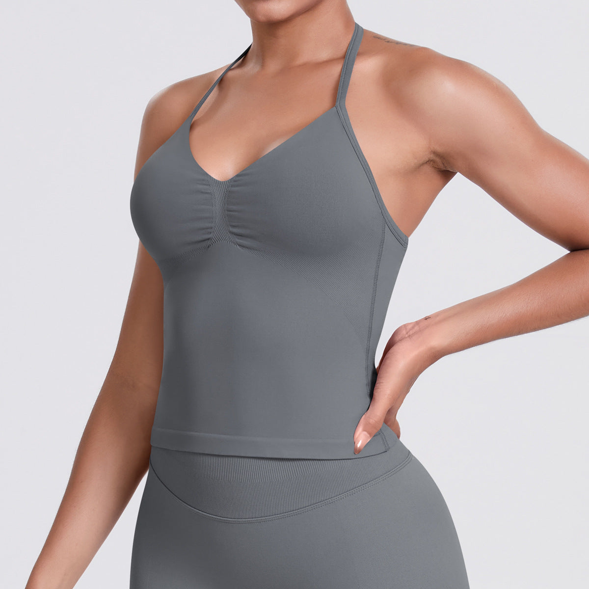 POLERA DEPORTIVA SEAMLESS SOFTHUE COD 6688