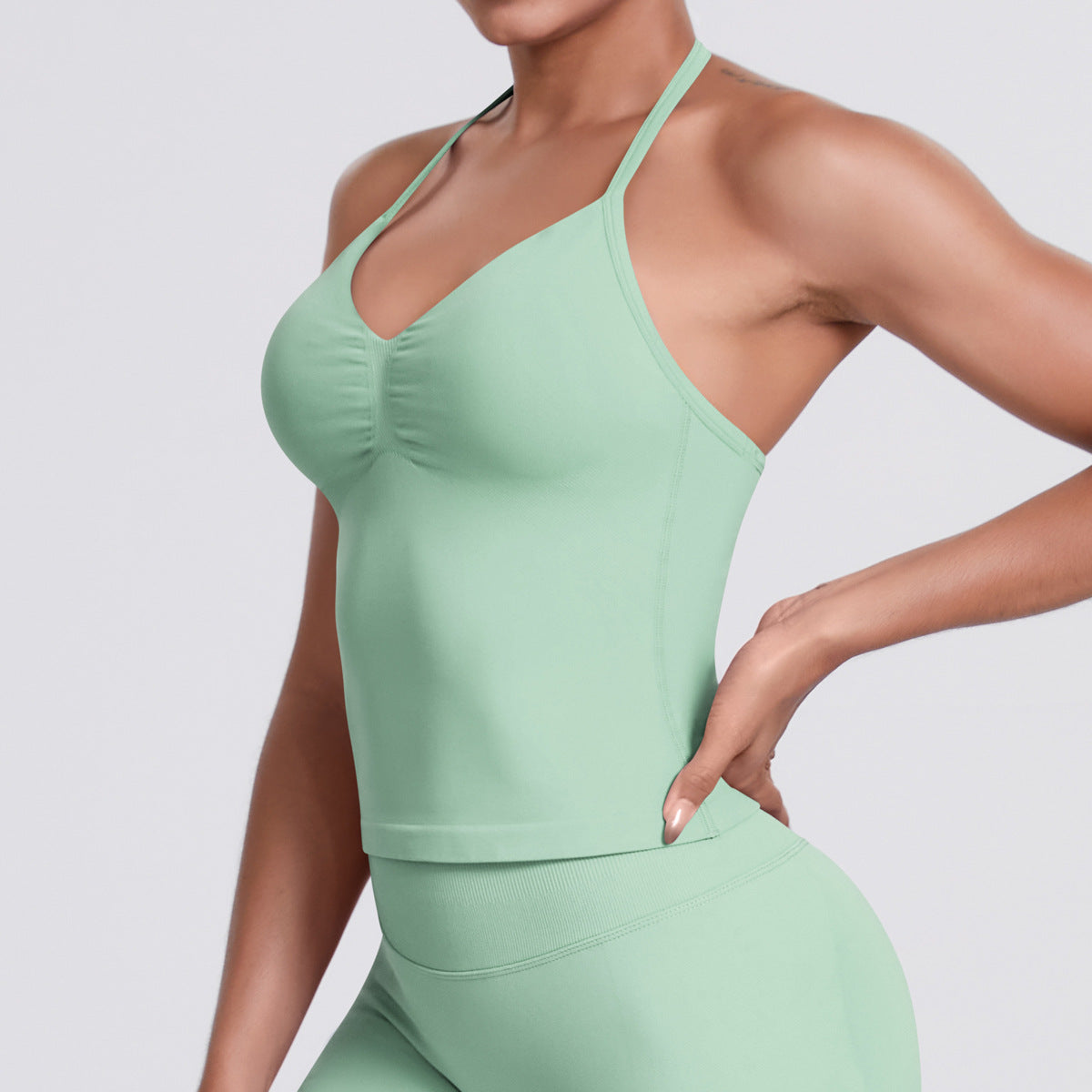 POLERA DEPORTIVA SEAMLESS SOFTHUE COD 6688