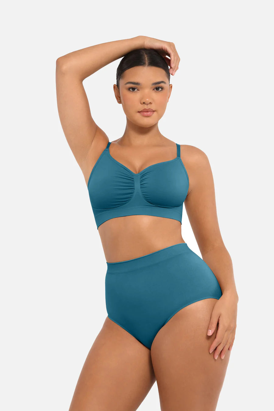 CALZON CON CONTROL ABDOMEN SEAMLESS COD 117